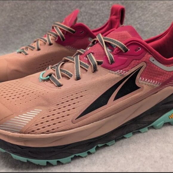 ALTRA Womens Olympus 5 Hike Low GTX Hiking Shoe - Picture 11 of 11